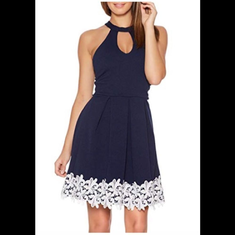 ✨ Halter Keyhole Lace Trim Pleated Dress 👗 ✨NWOT✨